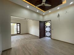 500 Sq Yard Double Storey House Plus Basement Gulshan E Iqbal Karachi Sindh 0