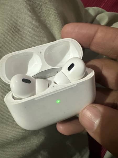 Apple Airpods 2 pro 1