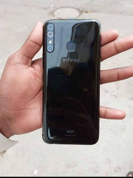 infinix hot 8.4/64 1