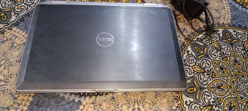 dell laptop 1