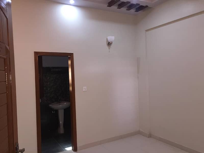 Well 400 Sq Yard double storey house Gulshan e Iqbal Karachi sindh 3