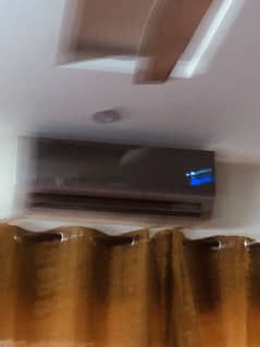 Air conditioner kenwood 1 Ton dc non inverter