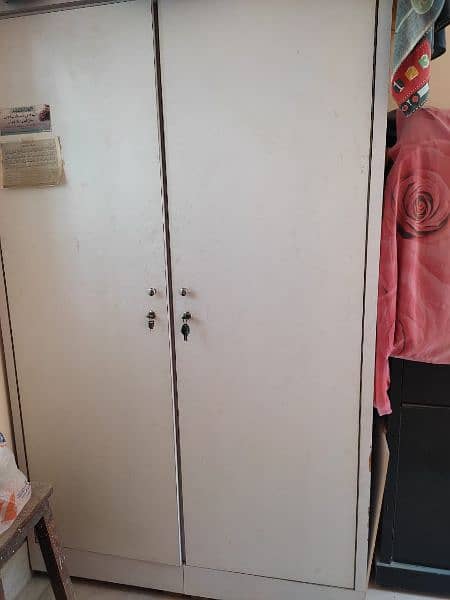 2 Sided wardrobe and many more house hold items for sale 0