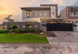 Most Amazing 1 Kanal House Is Available For Rent In PHASE 7 DHA Lahore 0