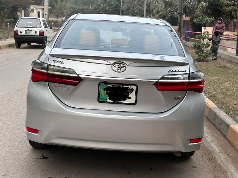 Toyota Corolla automatic GLI 2019 model 1