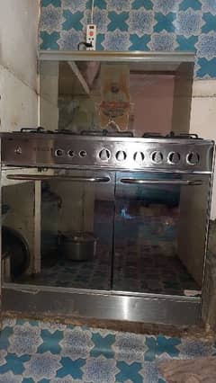 Cooking range 5 stove best condition 10/10