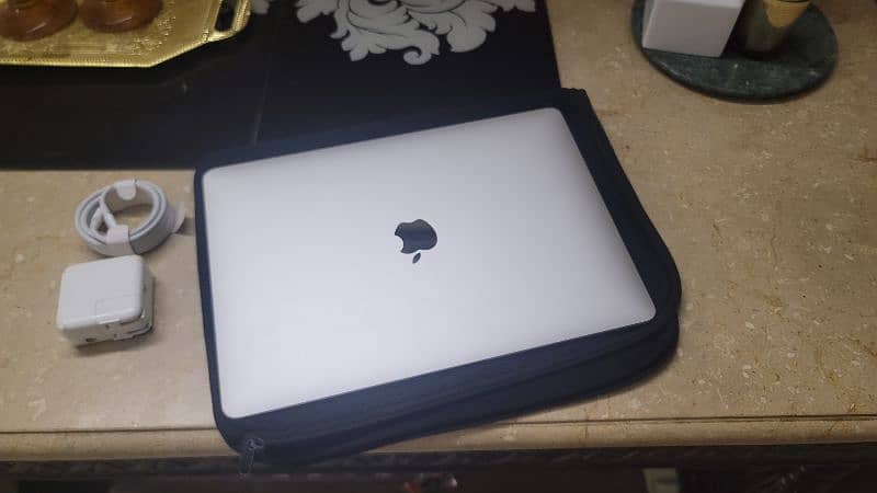 MacBook air m1 with custom ram 1