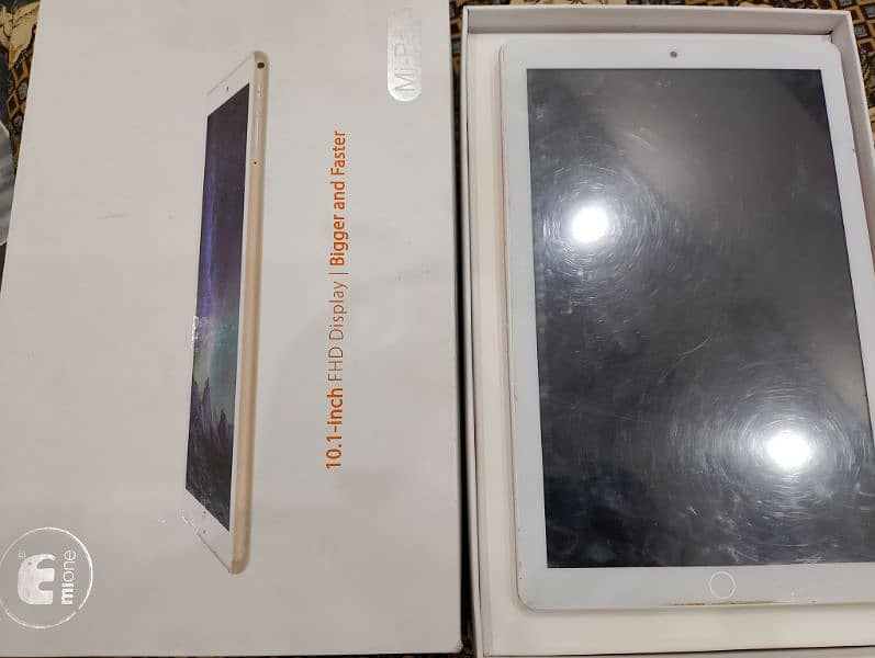 Mi-pad tablet with complete box. 3