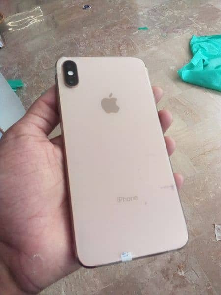 iphone xsmax 256gb pta approved 1