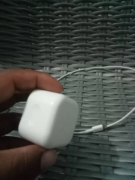 iphone charger brand new Apple 4