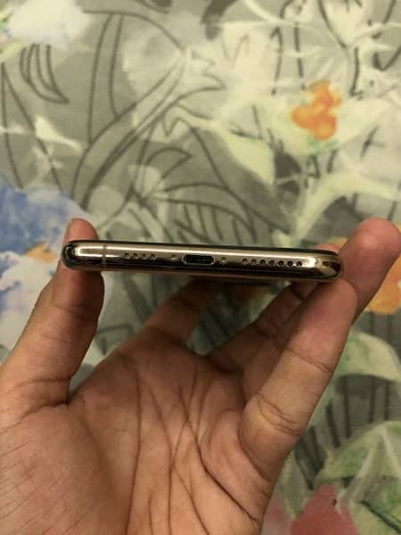 Iphone 11 Pro Max PTA Approved 1