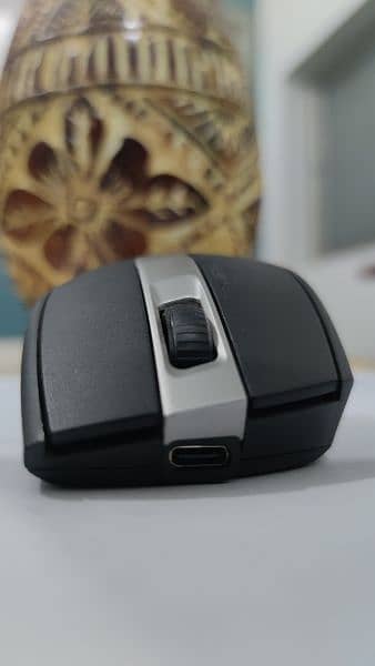 A4TECH FB35CS Bluetooth 2.4GHz Wireless Mouse 4