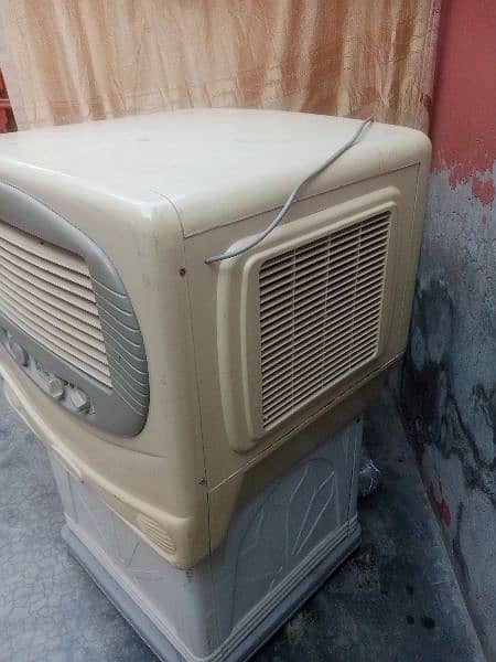 Plastic Body Air Cooler (used) 1