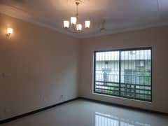 House For sale In Rs. 250000000 0