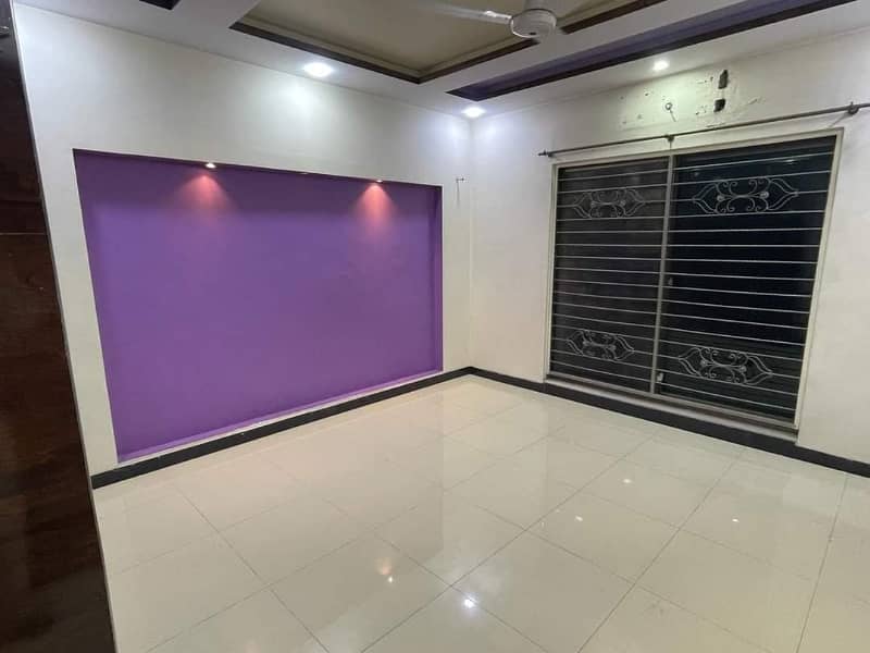 3 Bed Portion For Rent In Pchs Near Dha Lahore 2