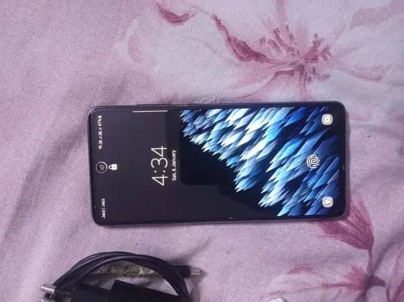 Samsung Galaxy S20 FE Official PTA (DUAL] 9