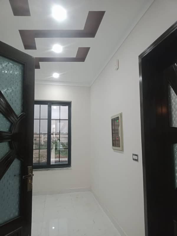 1 Kanal House for rent in G-16 Islamabad 9