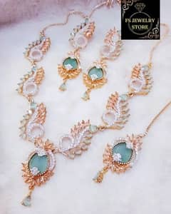 Necklace set with Earrings and Bindiya