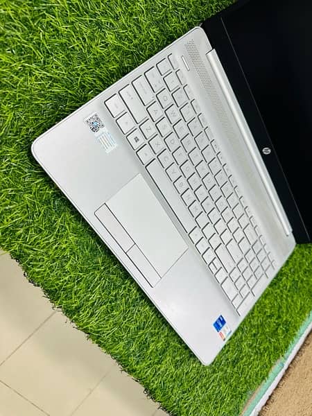 (CORE I7 11th Generation) HP LAPTOP (16/512gbb SSD NVME) (BRAND NEW) 0