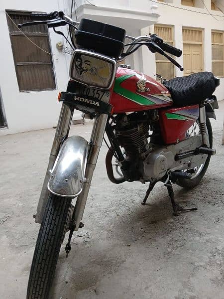 Honda CG 125 2013 1