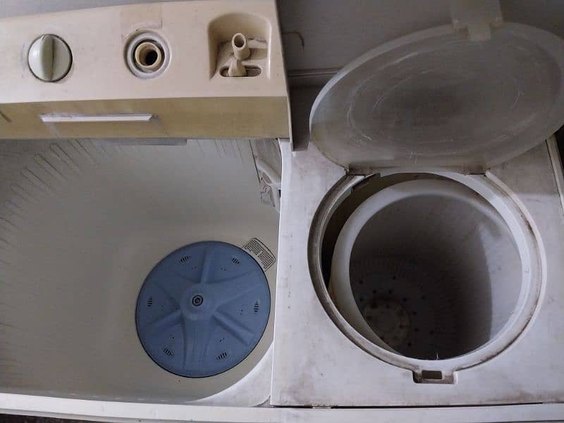 Dawlance Washing machine with dryer 2
