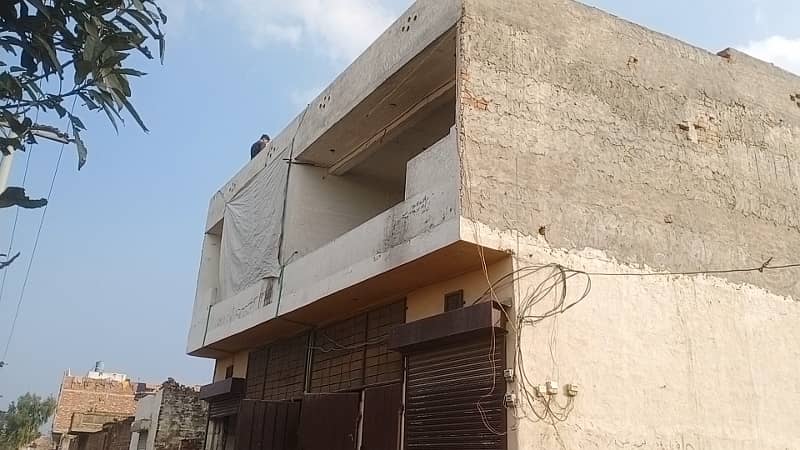 4.5 Marla upper porsation on rent With shop kahna near new defence road Lahore 1