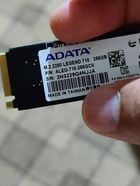 ADATA M. 2 Nvme ssd 256gb 0