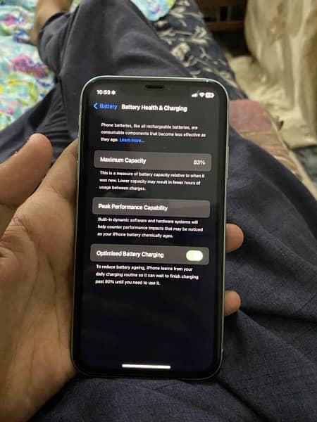 Iphone 11 Pta approved 64 gb 5