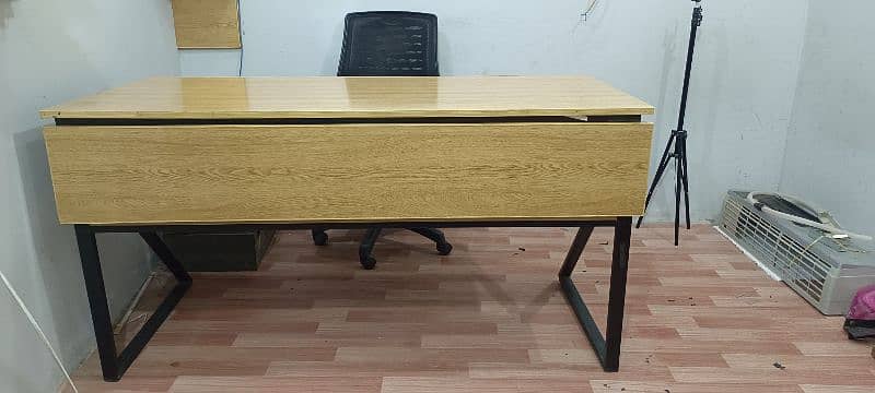 gaming table latest Design size 5×2 3