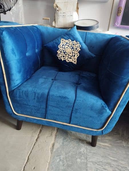 6 seater sofa / sofa set / sofa / poshish sofa / velvet / furniture 1