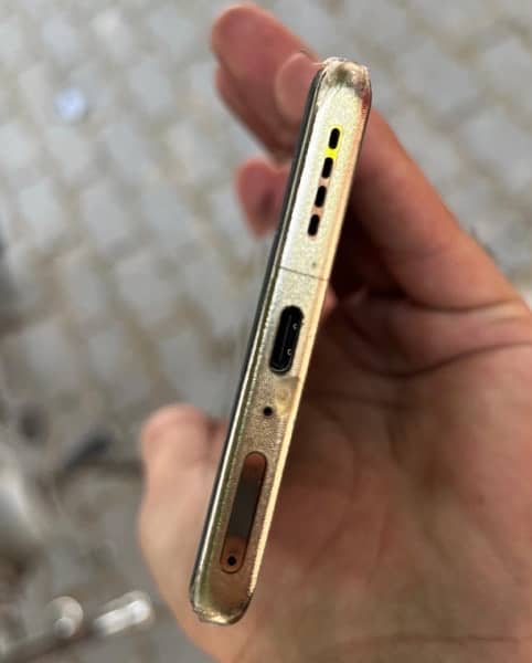 infinix note 40 pro for sale 3