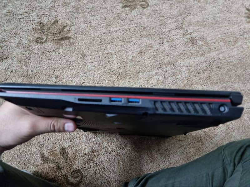 MSI GL63-8RC LAPTOP 13