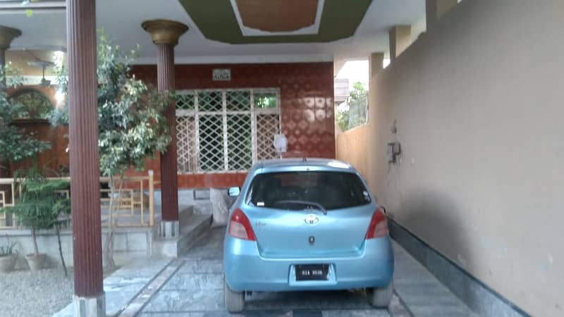 1.5 kanal House for urgent sale at armour colony phase 1 nowshera 6
