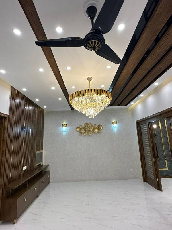 3 YEARS INSTALLMENT PLAN HOUSE PARK VIEW CITY LAHORE FOR SALE 4