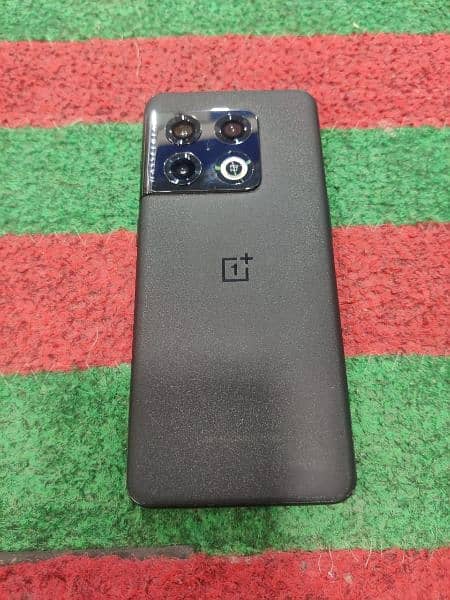 One Plus 10 Pro black color lush condition 0