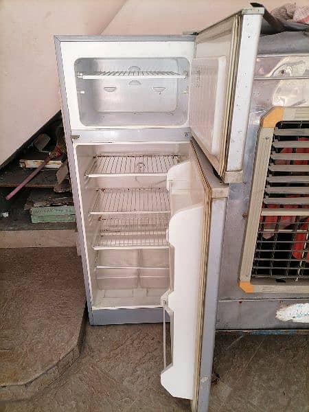 Haier fridge for sale 4