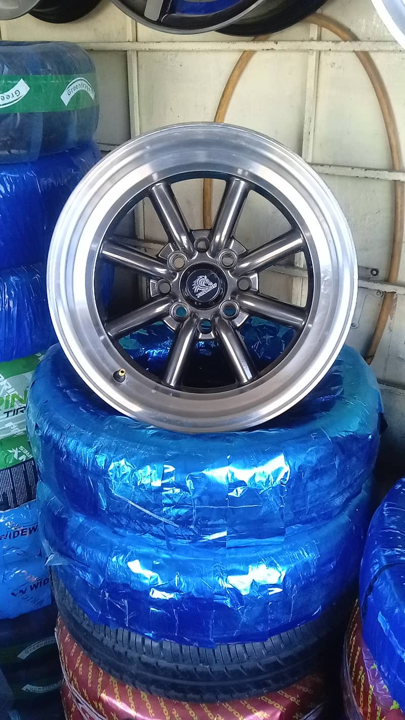 Alloy wheels Rims.    14 size 4