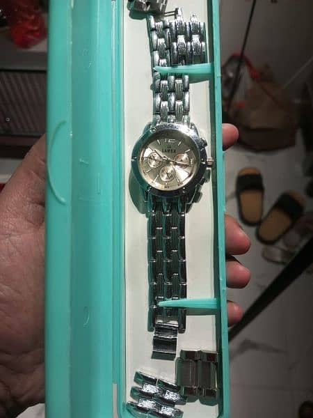 good condition branded and chinese men's watches for sale. . 7