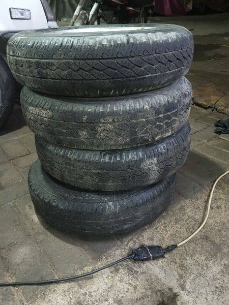 bridgistone used tyre 145R12 average condition argent sale 2