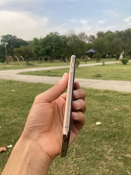 IPHONE XS MAX 256 PTA 9