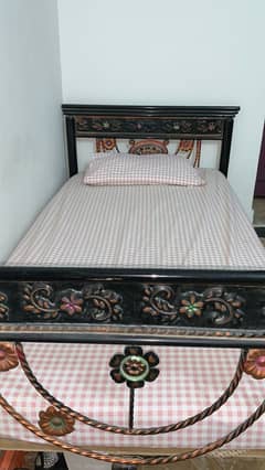 single bed 0