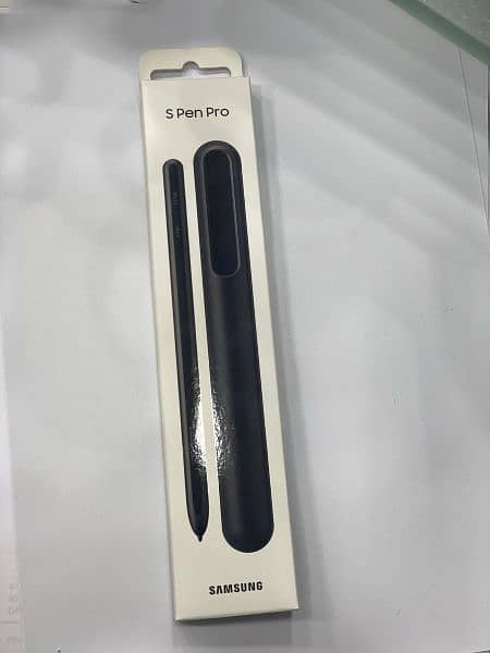 Samsung Spen Pro box open slighlty used 

Rs. 15,000/- 0