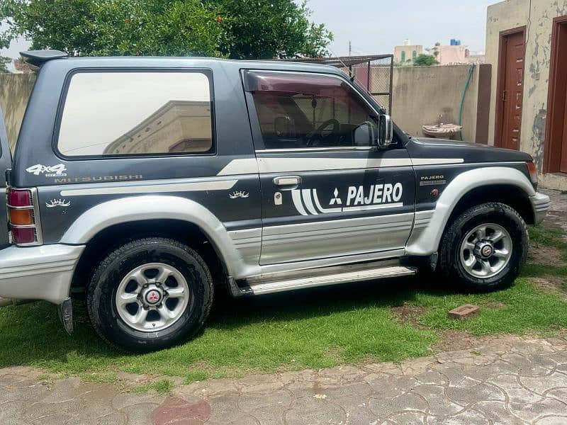 Mitsubishi Pajero 1994 1