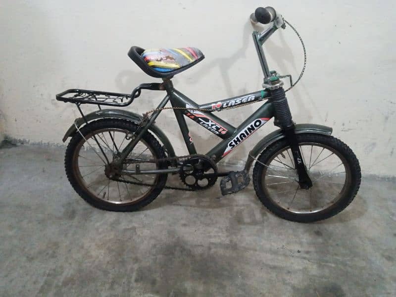 7500 AK cycle 16 inches good condition 7