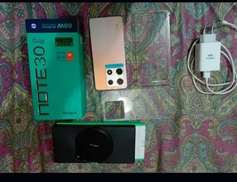 Infinix note 30 pro 16/256 with orignal box or charger 1
