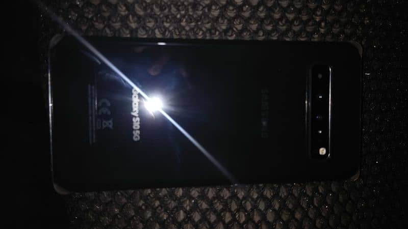 Samsung s10 5G 1
