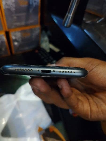 IPHONE 11 JV NON PTA APPROVED 2