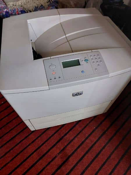 HP9040dn A3 printer 0