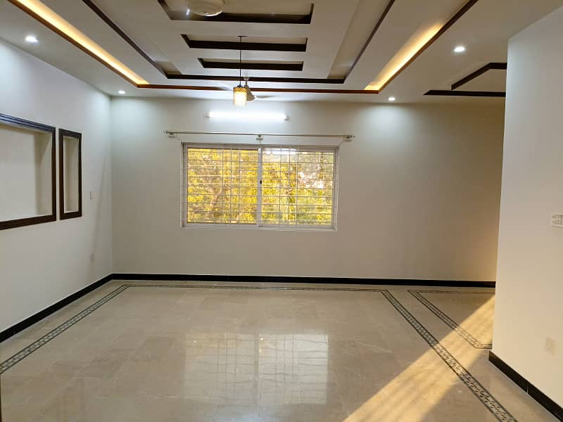 Luxury UPPER Portion For Rent, House for Rent in Soan Garden & AGHOSH Society 6
