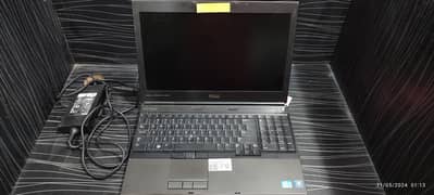 Dell work station 8gb ram 256gb with numpad 15.6" screen size